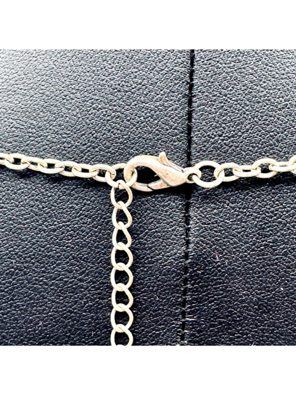 Bee Pendant Statement Necklace Antiqued Silver Tone Rhinestones 34" - Picture 7 of 8